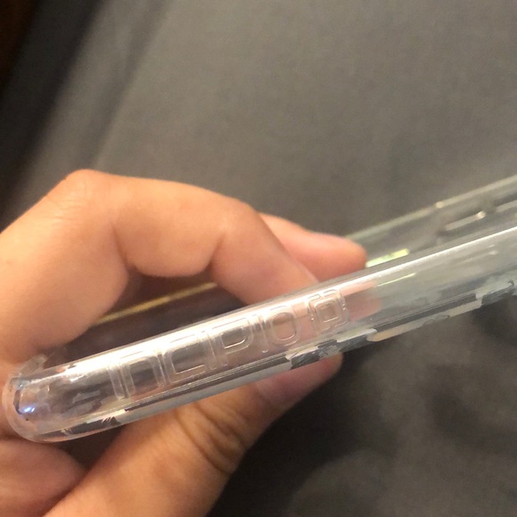 iPhone 6s case - Picture 3 of 3